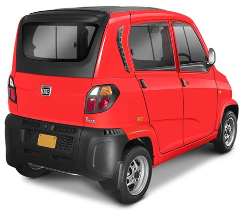Bajaj Qute (RE60) .